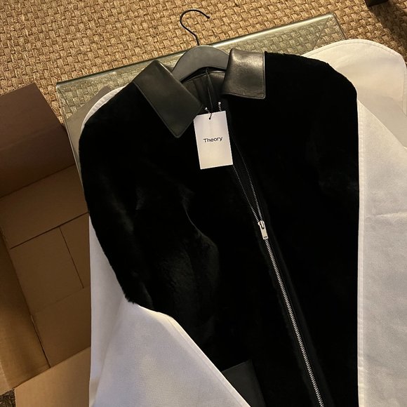 NEW Theory Piazza Coat in Polished Shearling - Picture 6 of 12